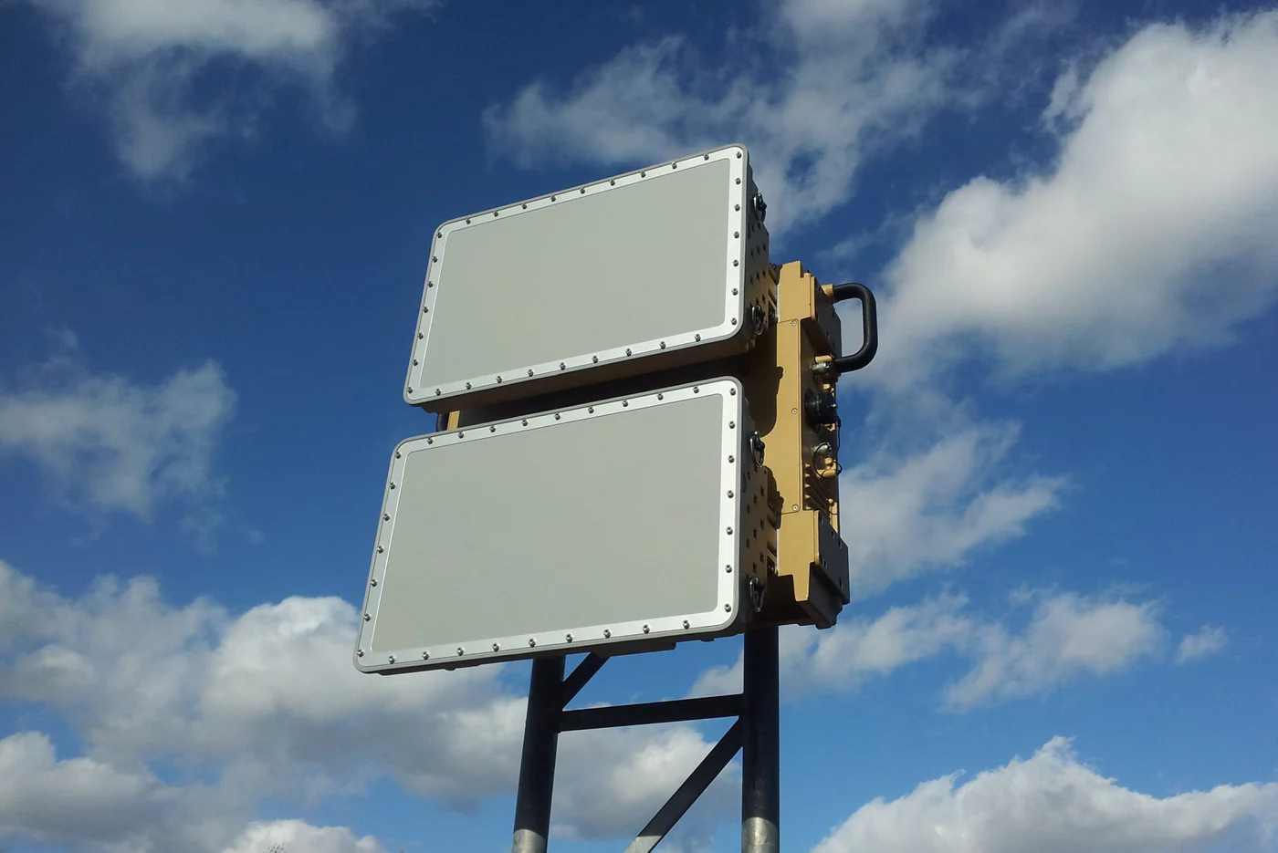 B422LR Border Surveillance Radar