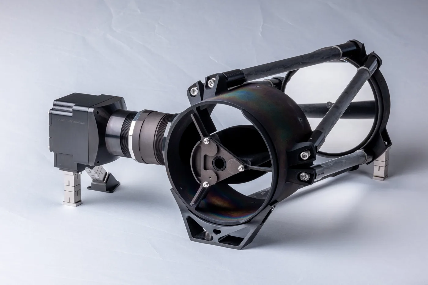 High-Resolution VNIR-SWIR Camera VS1